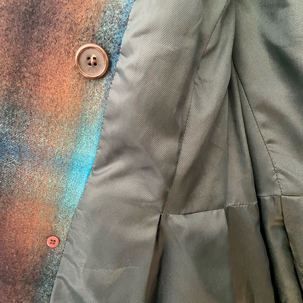 DKNY Wool Plaid Jacket. Size 2 - Picture 4 of 6